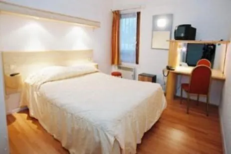 Du Golf Hotel Coignières